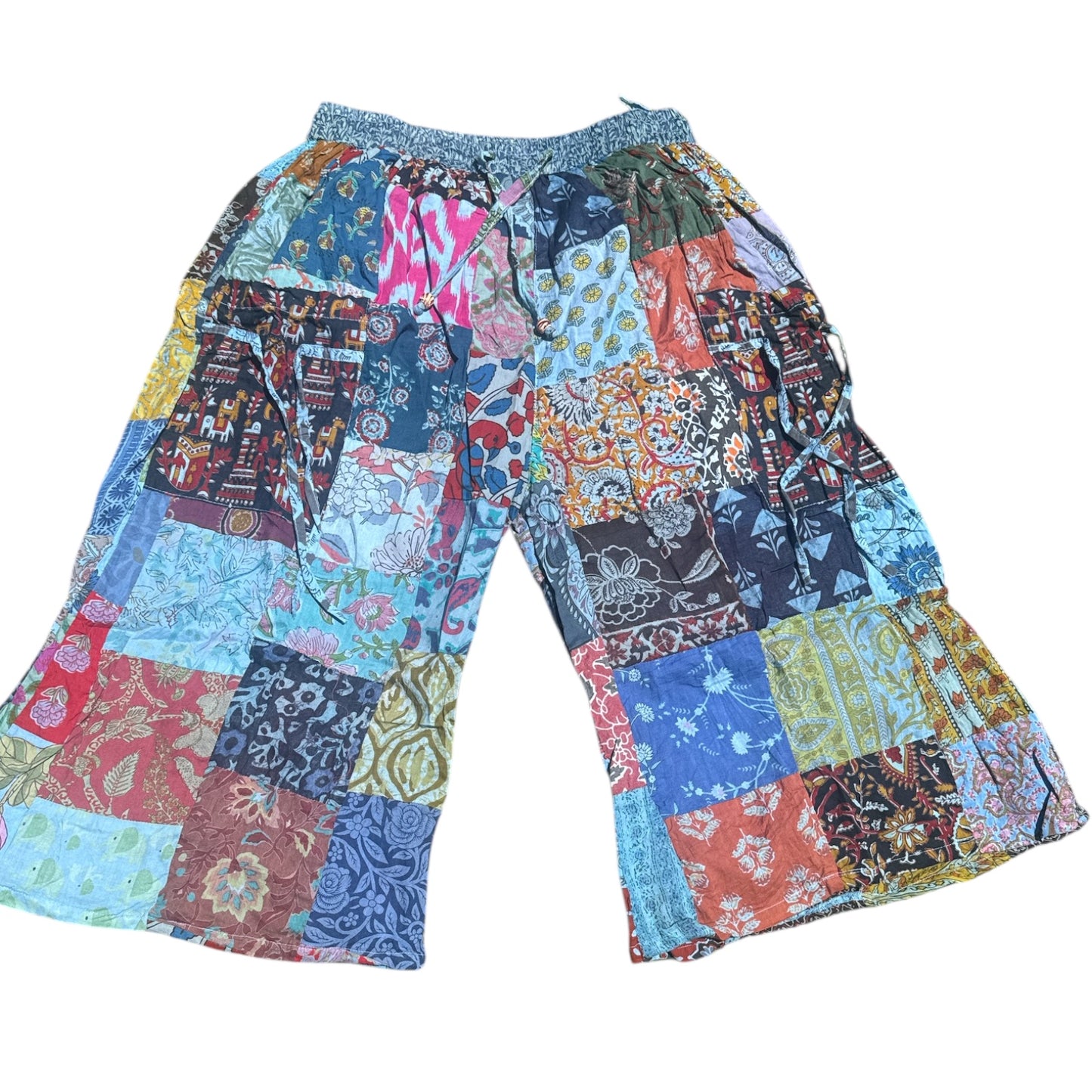 Long patchwork shorts with pockets