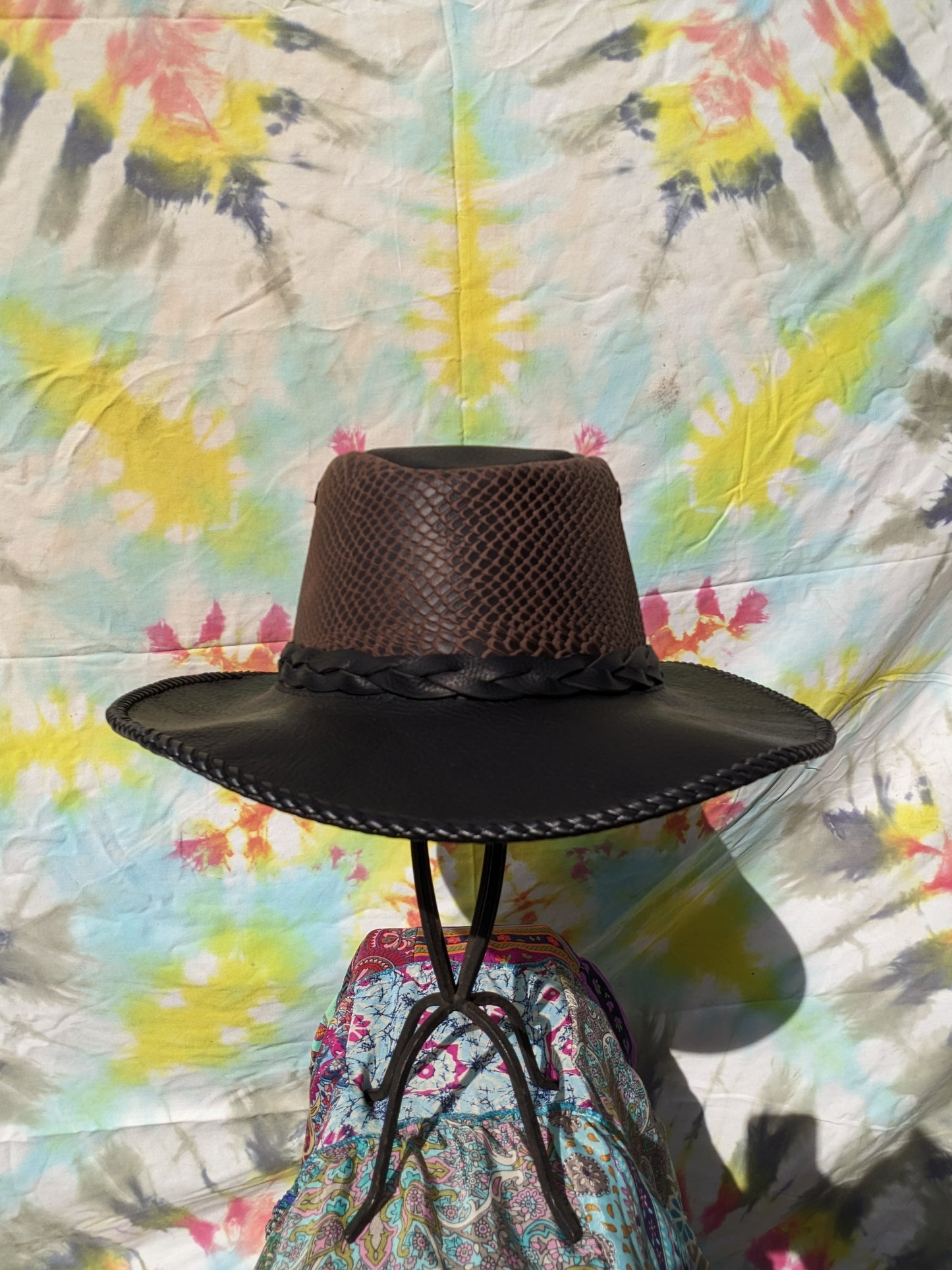 Black Python Aussie Hat